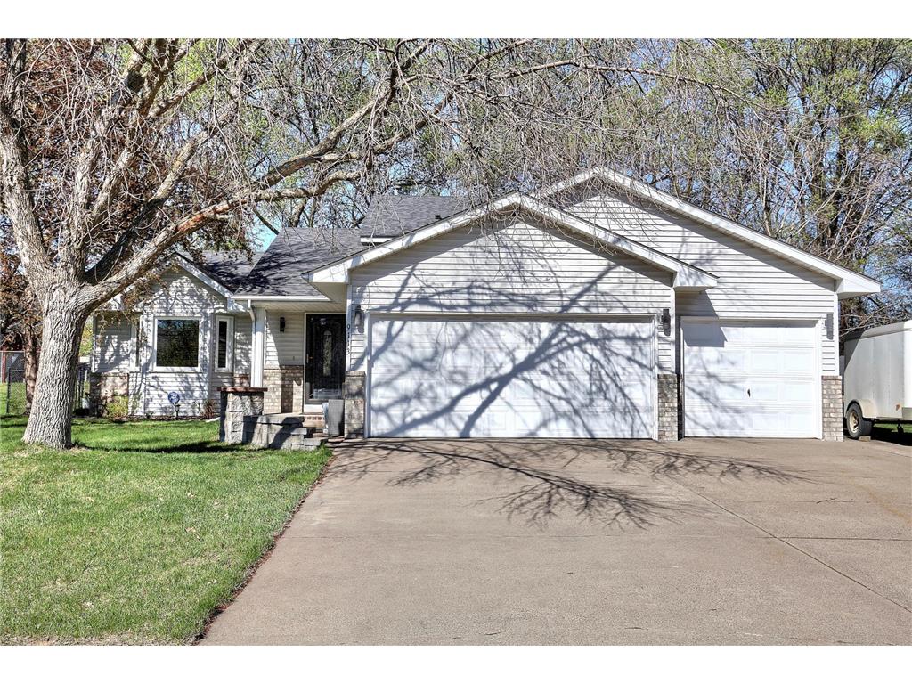 9113 Colorado Avenue N Brooklyn Park MN 55443 7054507 image1