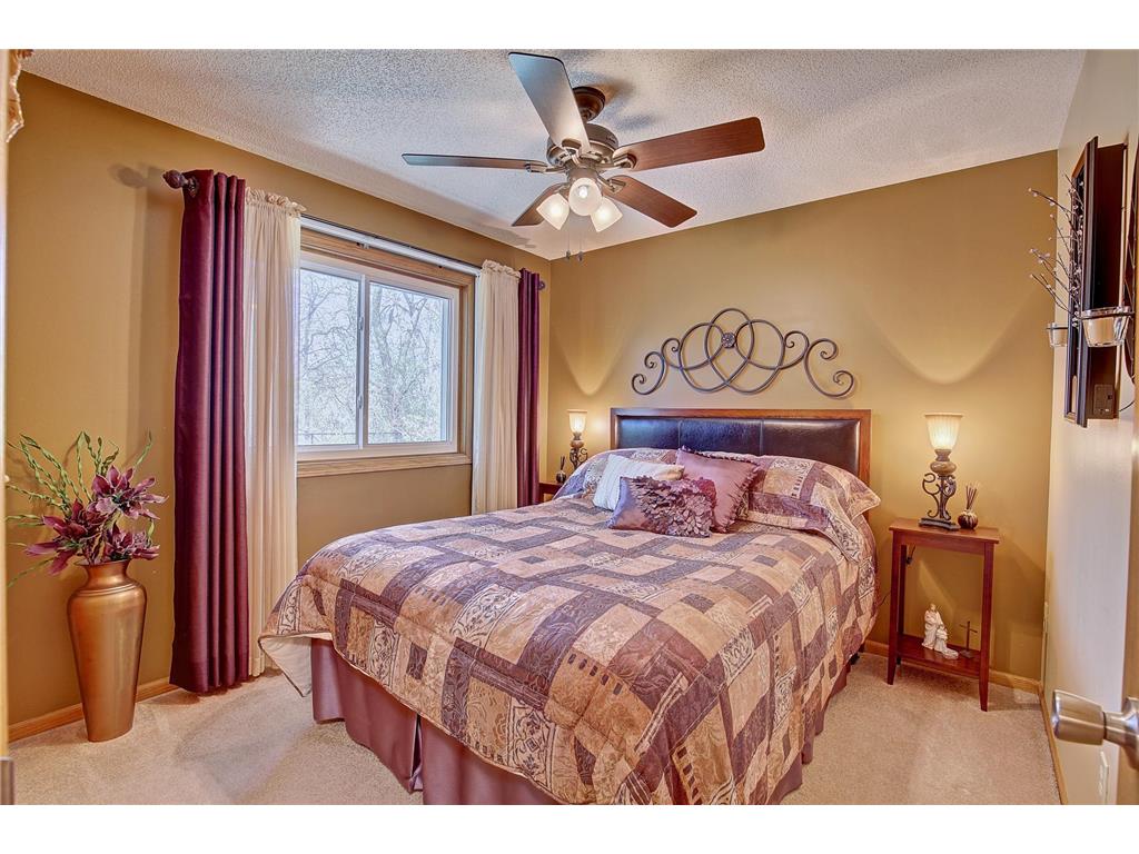 9113 Colorado Avenue N Brooklyn Park MN 55443 7054507 image45