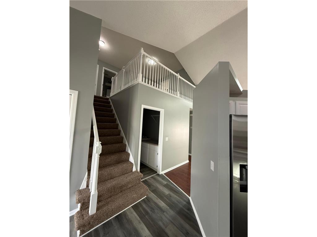 9113 Medley Circle Golden Valley MN 55427 7046922 image25