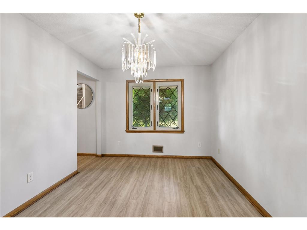 9116 34 1/2 Avenue N New Hope MN 55427 7098398 image12