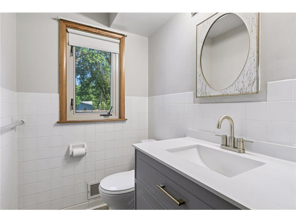9116 34 1/2 Avenue N New Hope MN 55427 7098398 image16