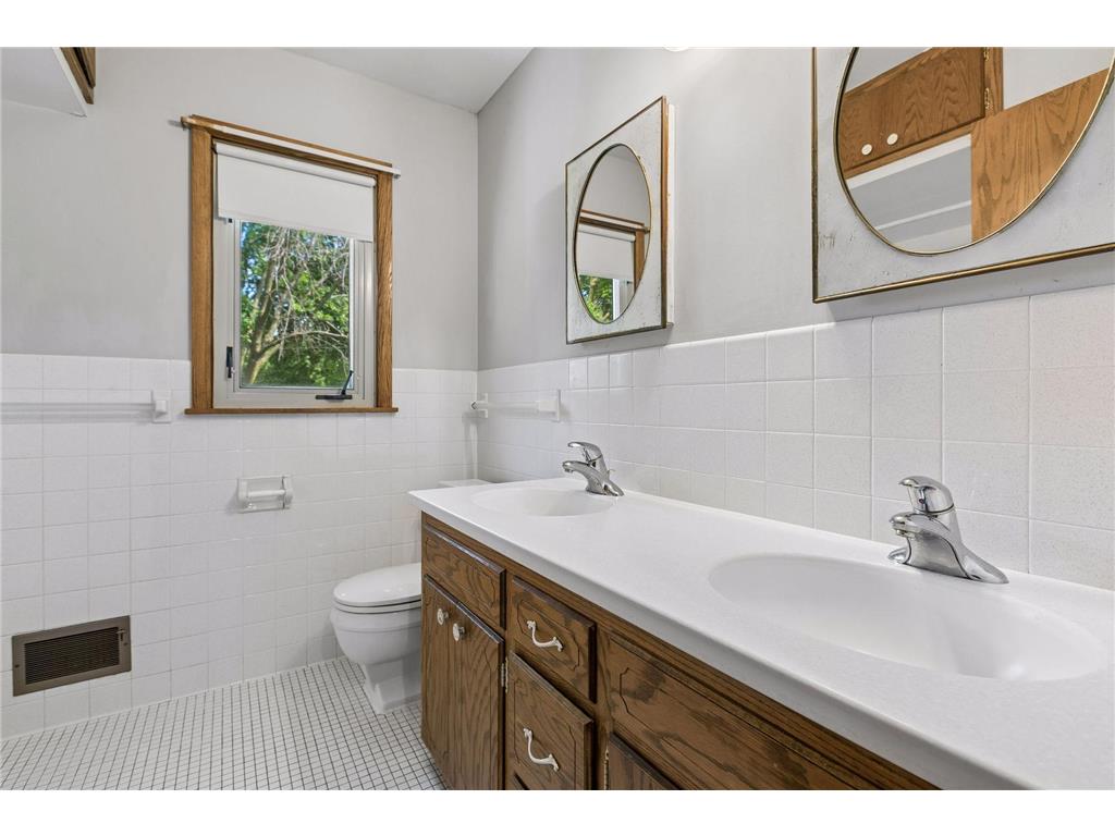 9116 34 1/2 Avenue N New Hope MN 55427 7098398 image17