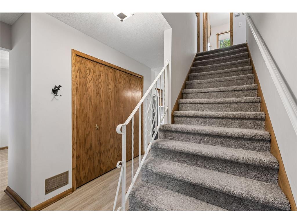 9116 34 1/2 Avenue N New Hope MN 55427 7098398 image18
