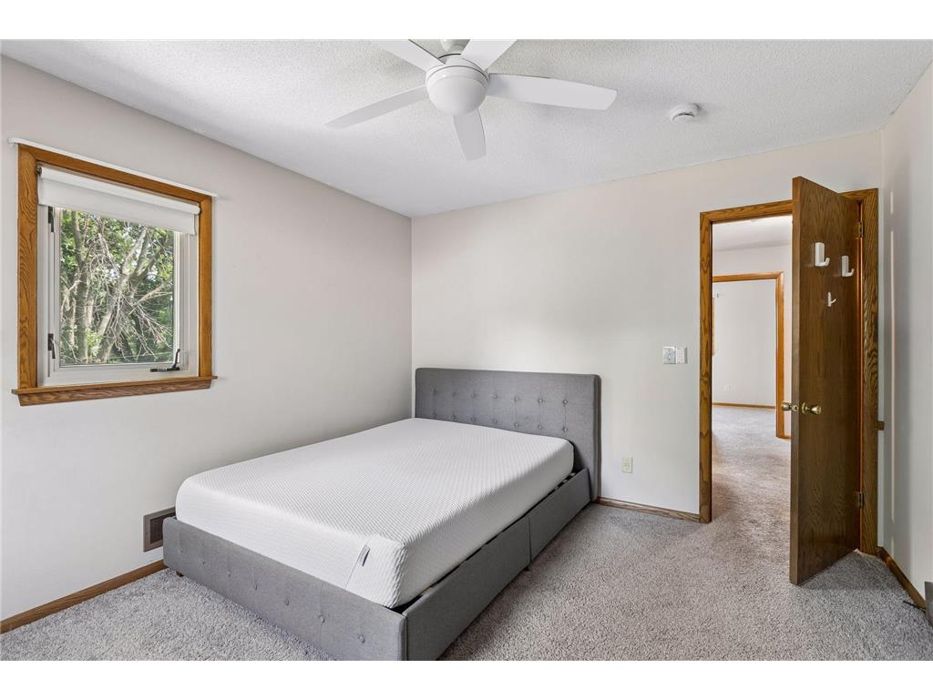 9116 34 1/2 Avenue N New Hope MN 55427 7098398 image22