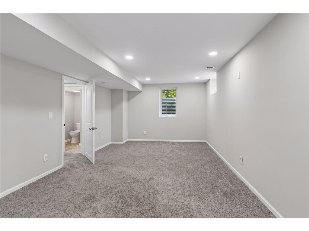 9116 34 1/2 Avenue N New Hope MN 55427 7098398 image25