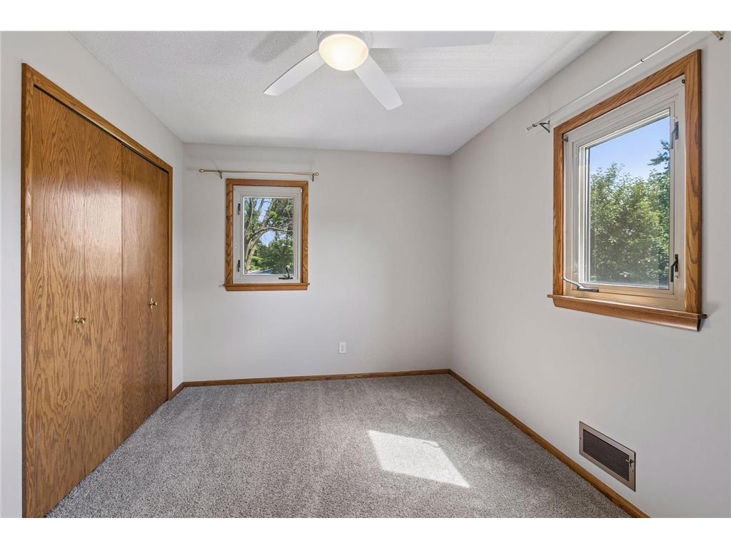 9116 34 1/2 Avenue N New Hope MN 55427 7098398 image27