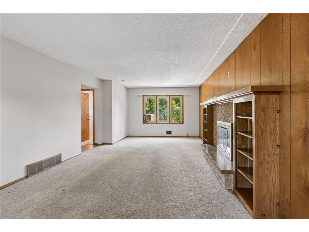 9116 34 1/2 Avenue N New Hope MN 55427 7098398 image3