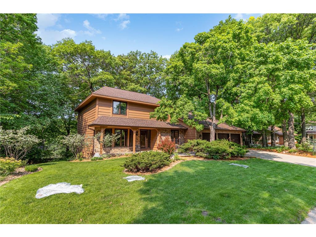 9116 Decatur Avenue S, Bloomington, MN 55438 MLS 6374404 Edina Realty