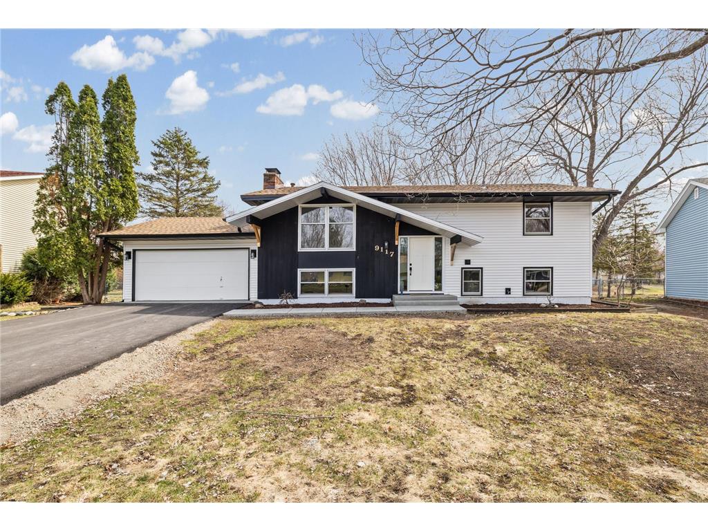 9117 31st Avenue N New Hope MN 55427 7033155 image2