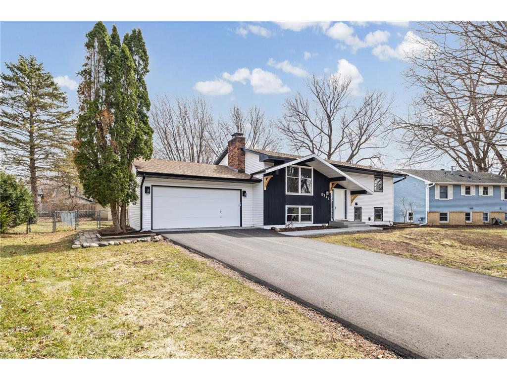 9117 31st Avenue N New Hope MN 55427 7033155 image3