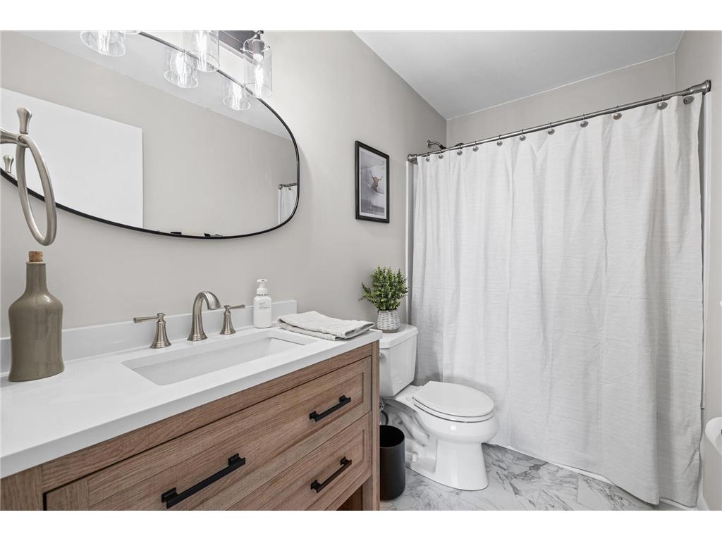 9117 31st Avenue N New Hope MN 55427 7033155 image31