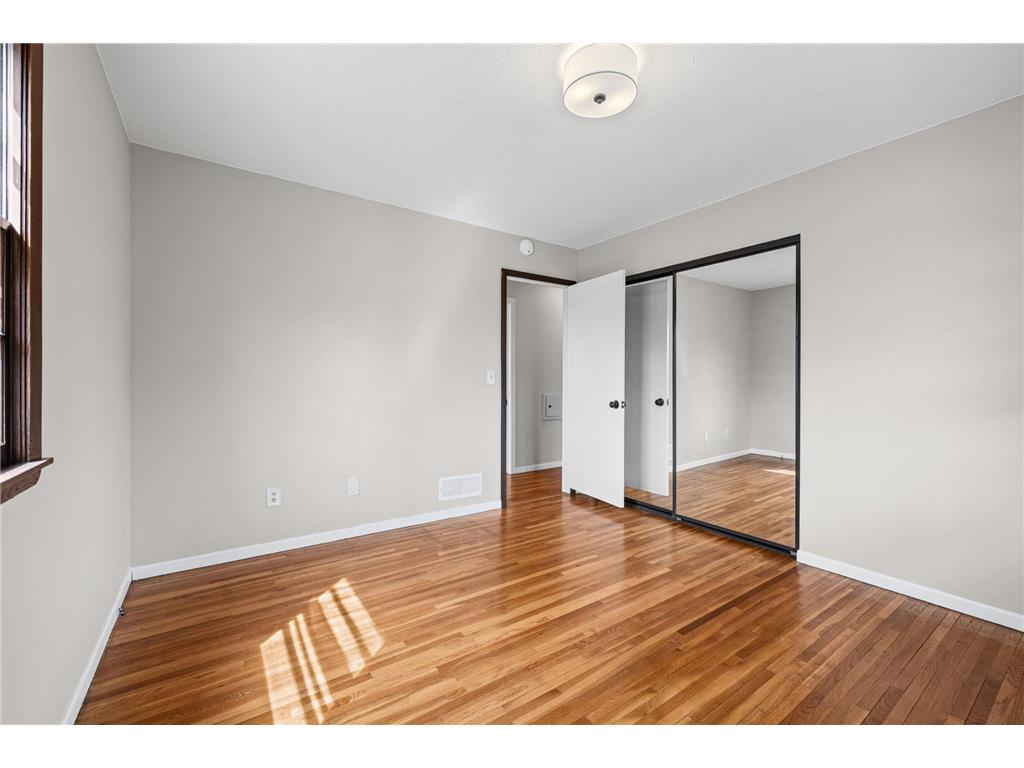 9117 31st Avenue N New Hope MN 55427 7033155 image35