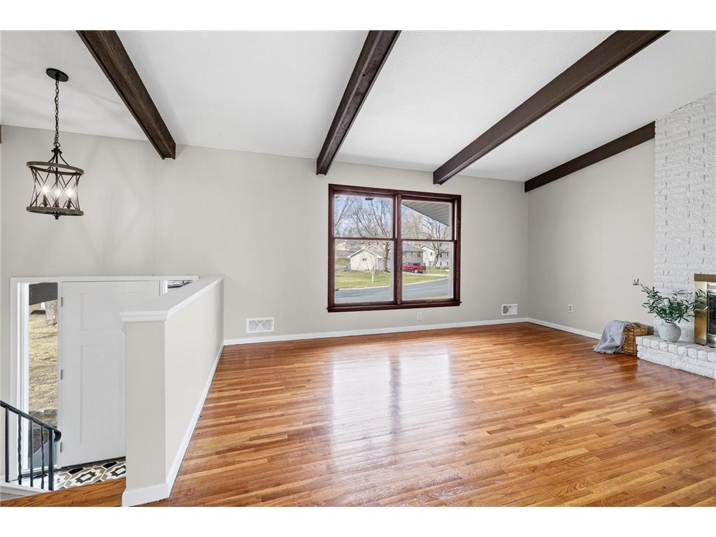 9117 31st Avenue N New Hope MN 55427 7033155 image7