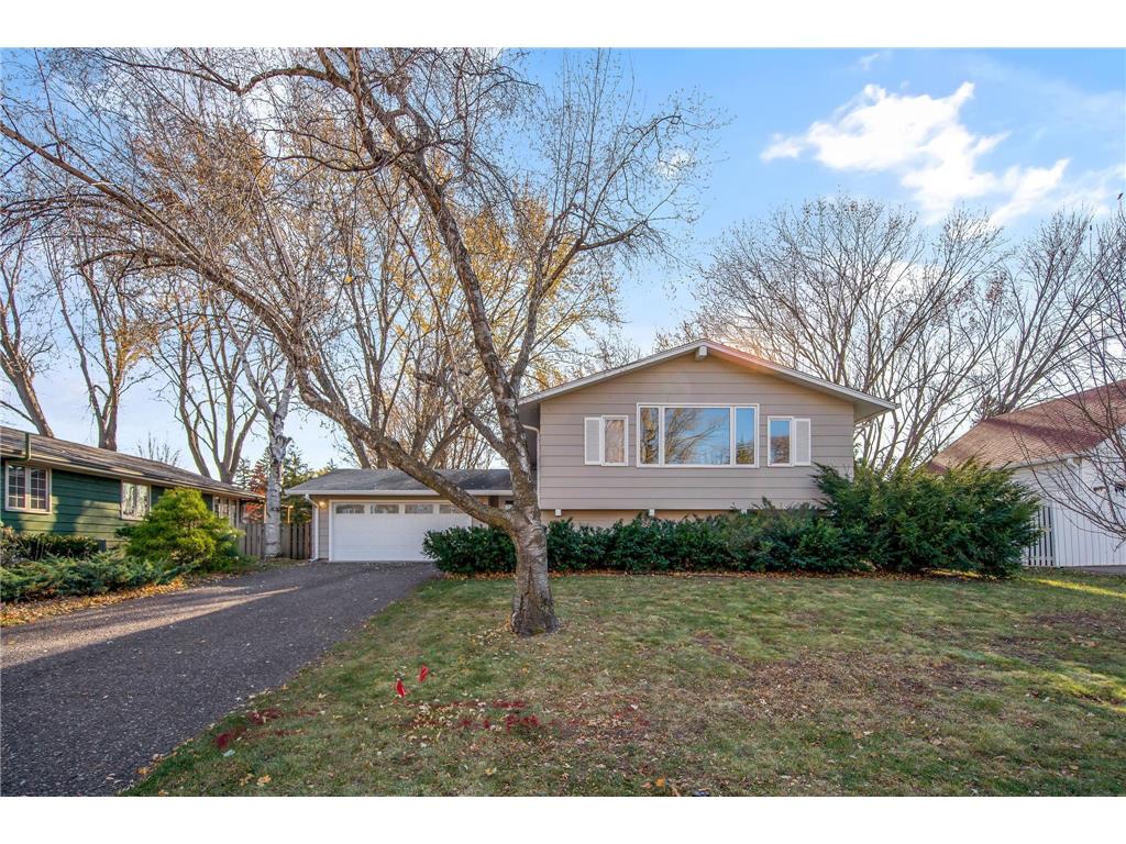 9117 34th Avenue N New Hope MN 55427 6817595 image1