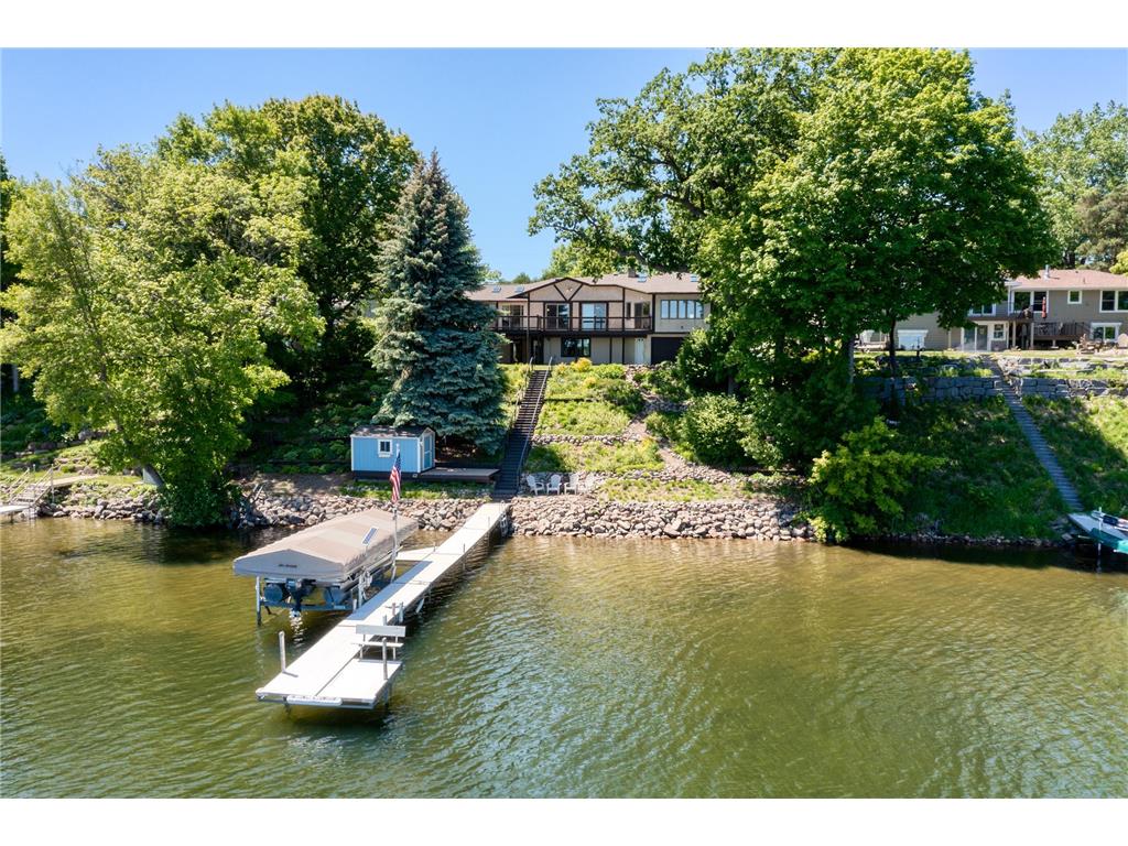 9119 Lake Riley Boulevard, Chanhassen, MN, 55317 MLS 6202662 Edina Realty