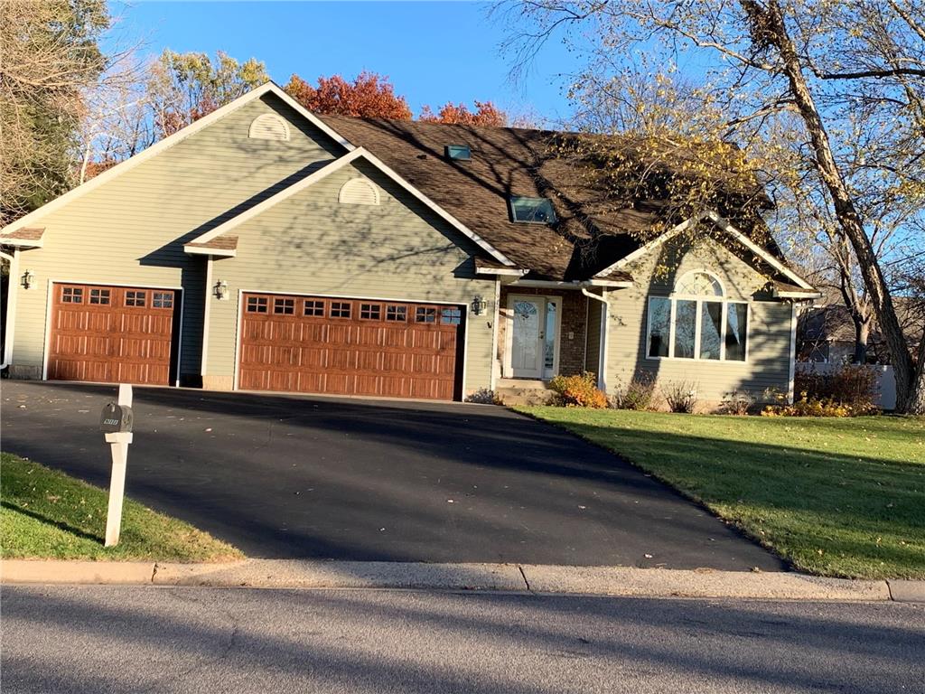 912 10th Avenue N Sartell MN 56377 7055604 image2