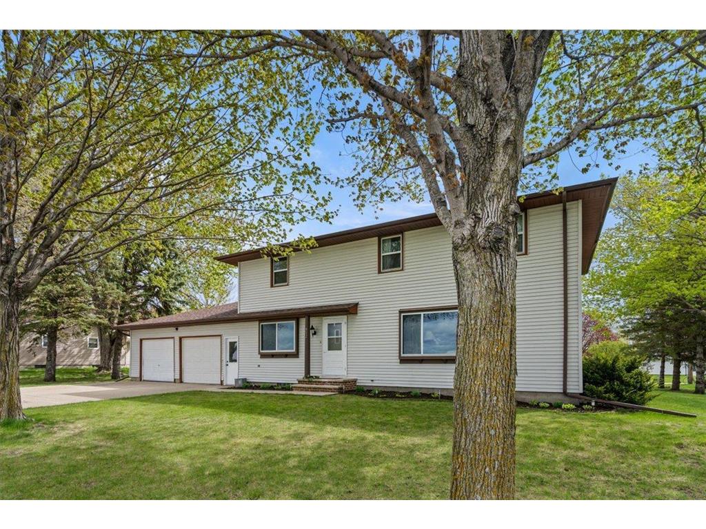 912 10th Street Gaylord MN 55334 7099400 image1