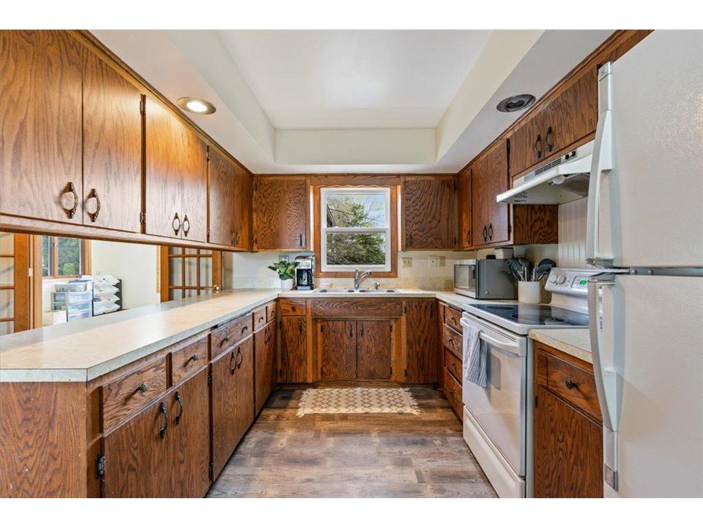 912 10th Street Gaylord MN 55334 7099400 image13