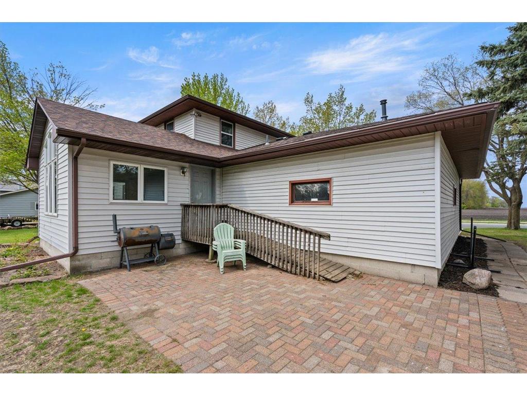 912 10th Street Gaylord MN 55334 7099400 image35
