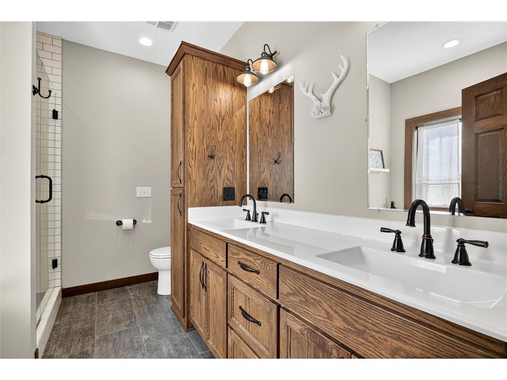 912 14th Street NE Montgomery MN 56069 7073988 image21