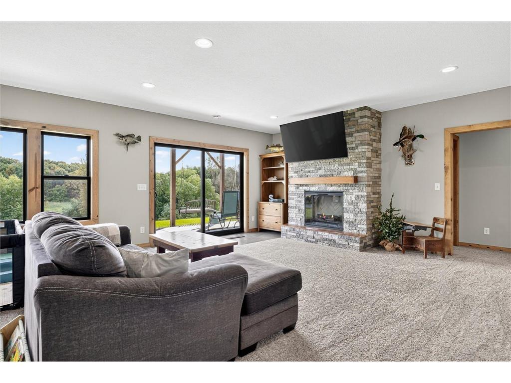 912 14th Street NE Montgomery MN 56069 7073988 image38