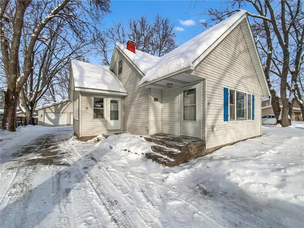 912 15th Street W Hastings MN 55033 6318828 image1