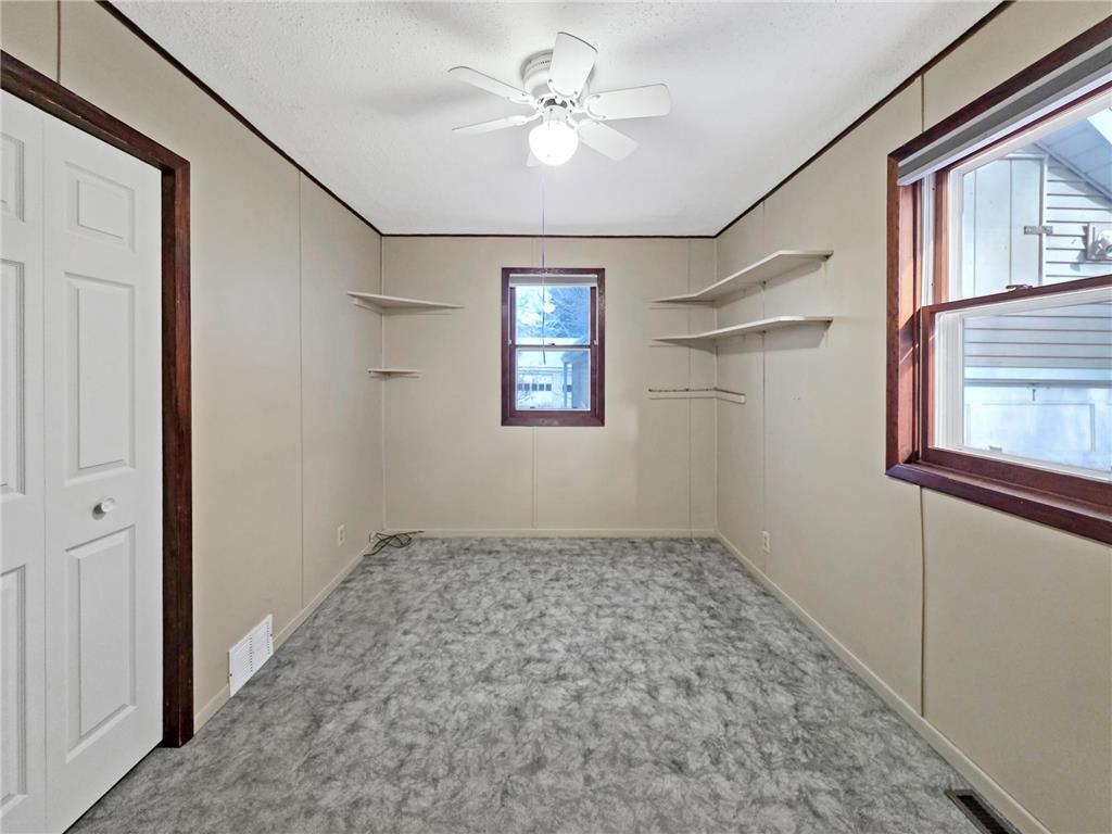 912 3rd Avenue N Moorhead MN 56560 7005847 image7