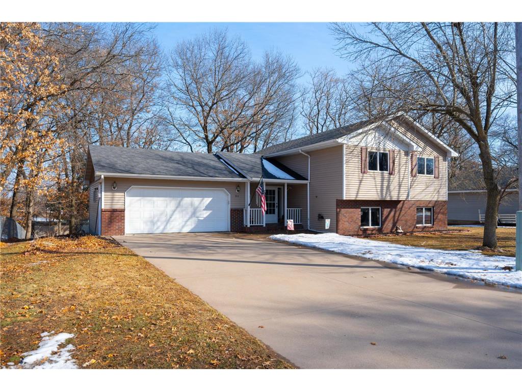 912 9th Street NE Little Falls MN 56345 7037574 image1