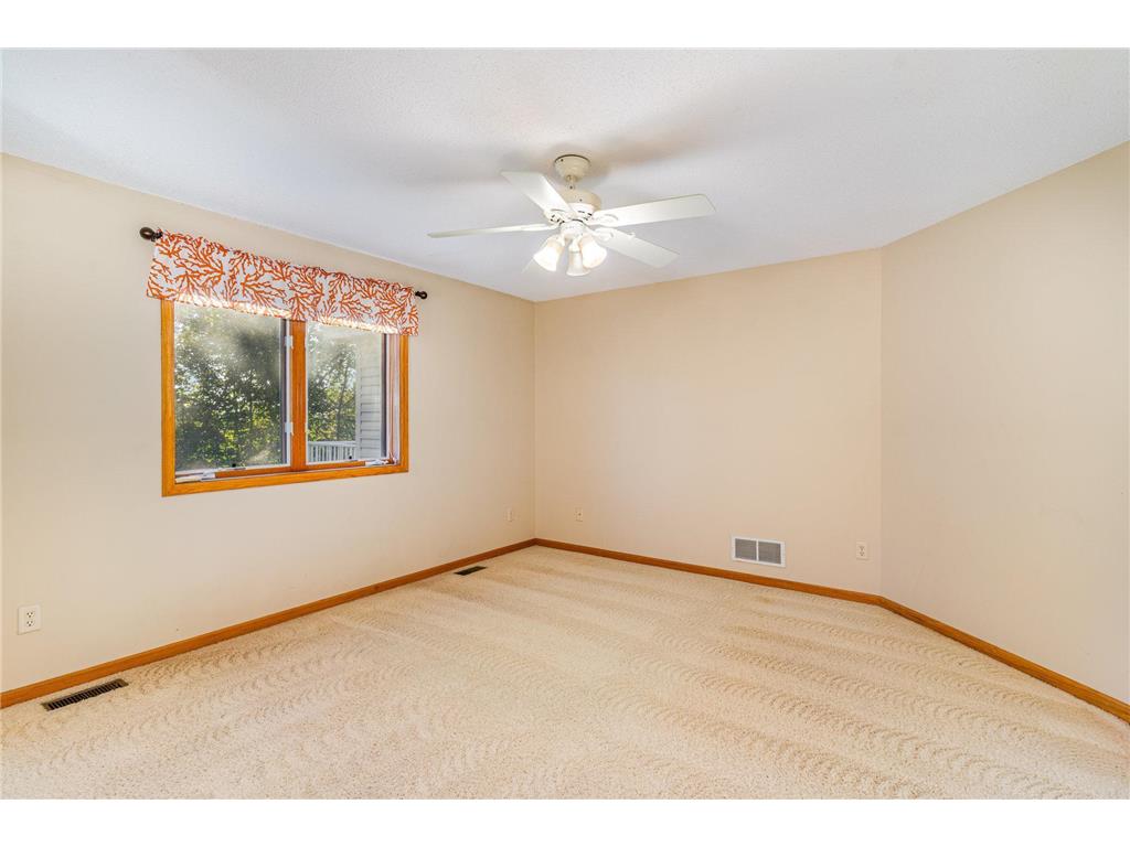 912 Aurora Circle Red Wing MN 55066 6822651 image14