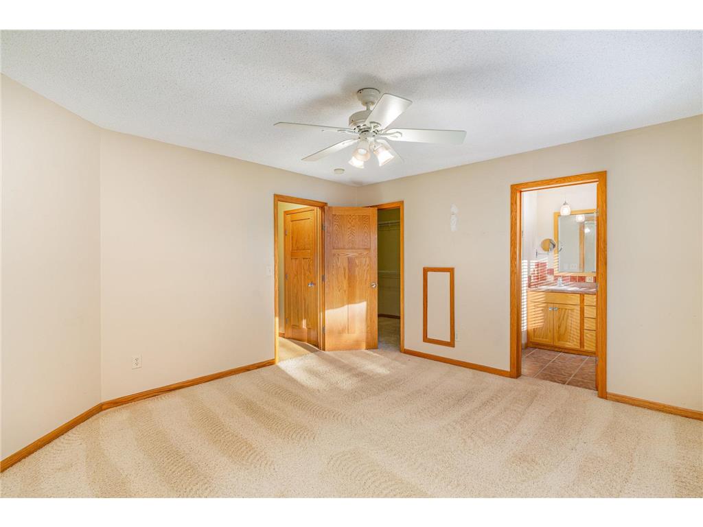 912 Aurora Circle Red Wing MN 55066 6822651 image15