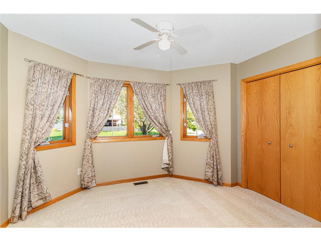 912 Aurora Circle Red Wing MN 55066 6822651 image18