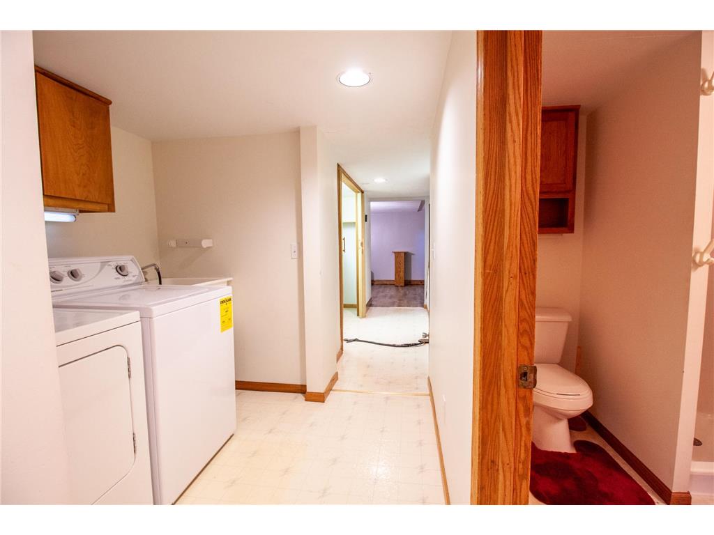 912 E Highland Avenue Fergus Falls MN 56537 7082113 image35