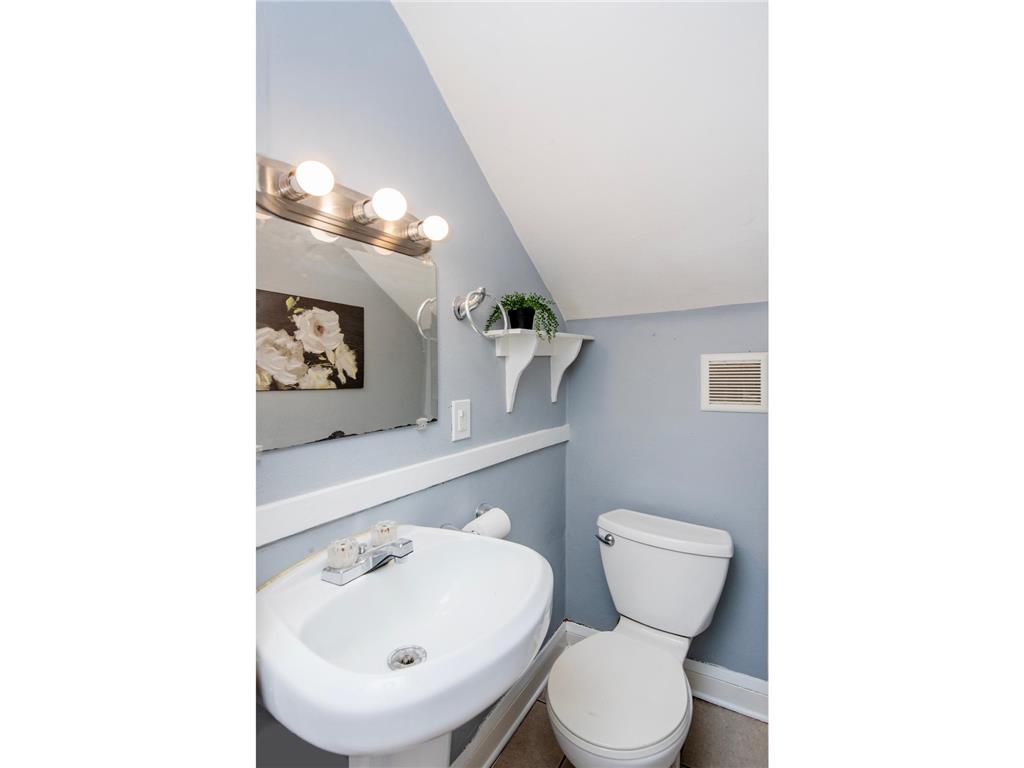 912 Fremont Avenue Saint Paul MN 55106 7085004 image13