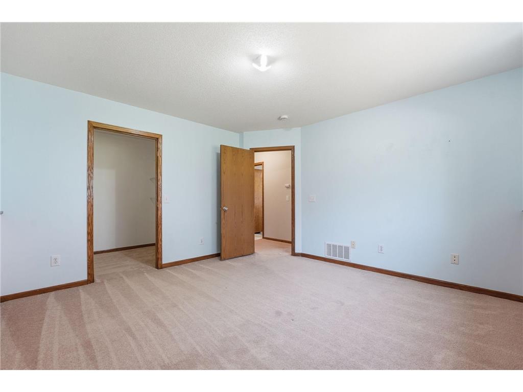 912 Juniper Avenue W Northfield MN 55057 7075277 image26