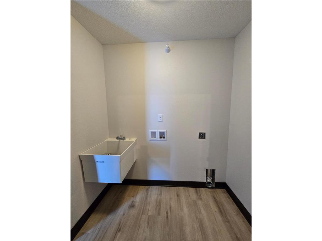 912 Katelyn Circle NE Montgomery MN 56069 7027679 image12