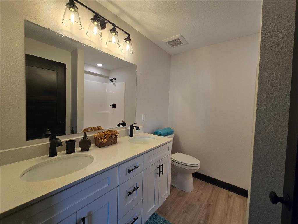 912 Katelyn Circle NE Montgomery MN 56069 7027679 image21