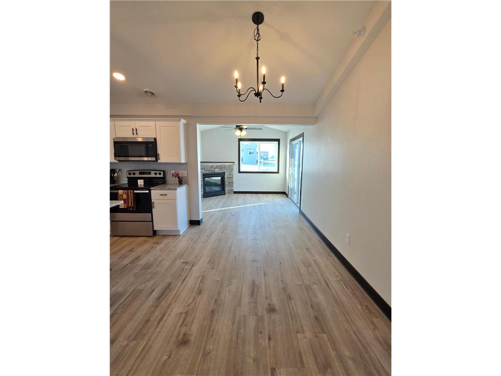 912 Katelyn Circle NE Montgomery MN 56069 7027679 image7