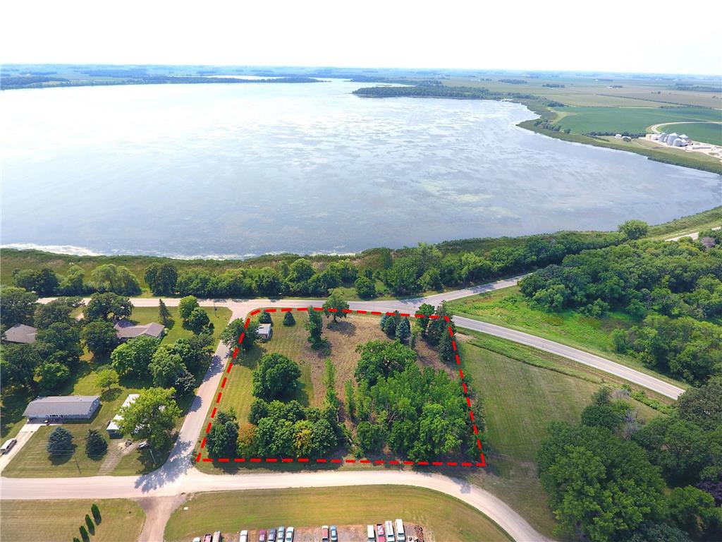 912 Lake Street, Freeborn, MN, 56032 MLS 6168902 Edina Realty