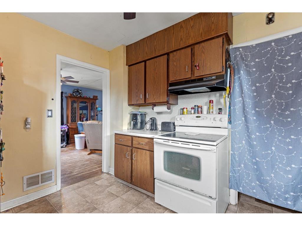 912 Rowland Street Tracy MN 56175 6813756 image11