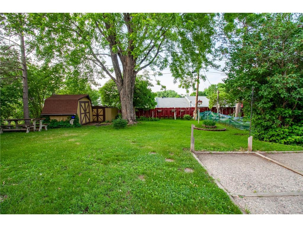912 W Linden Street Fergus Falls MN 56537 7089320 image10