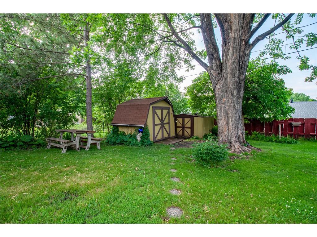 912 W Linden Street Fergus Falls MN 56537 7089320 image11