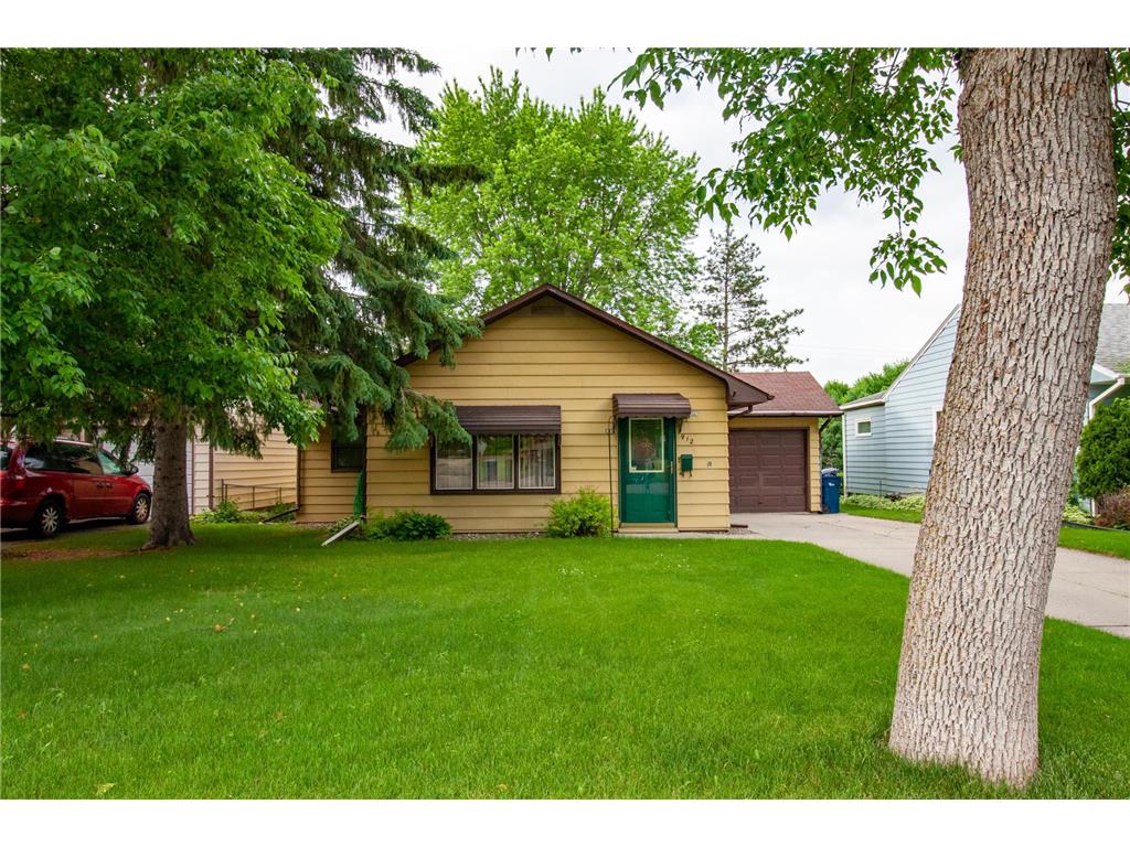 912 W Linden Street Fergus Falls MN 56537 7089320 image2