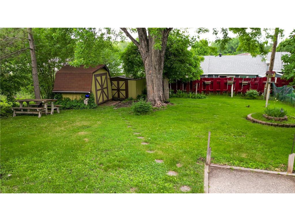 912 W Linden Street Fergus Falls MN 56537 7089320 image24