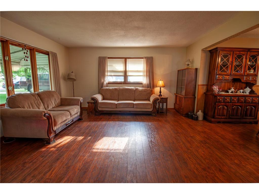 912 W Linden Street Fergus Falls MN 56537 7089320 image26