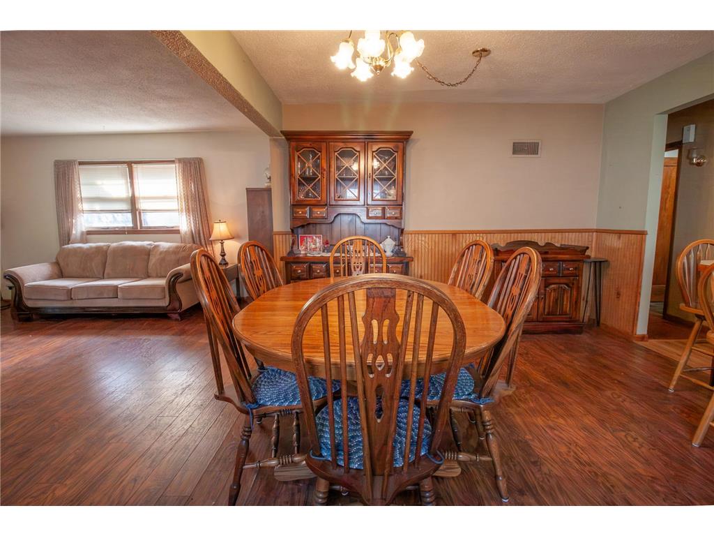 912 W Linden Street Fergus Falls MN 56537 7089320 image32