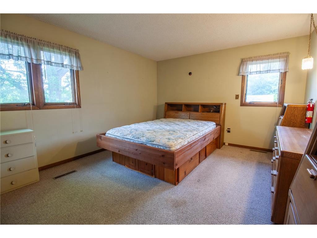 912 W Linden Street Fergus Falls MN 56537 7089320 image45