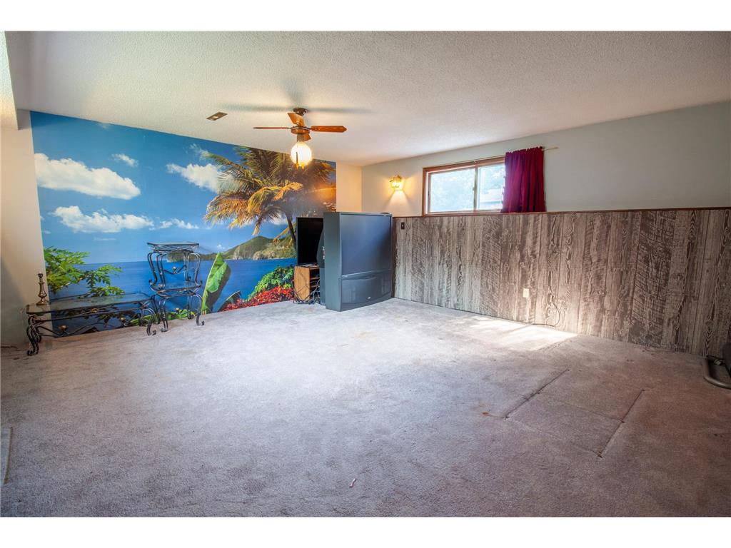 912 W Linden Street Fergus Falls MN 56537 7089320 image47