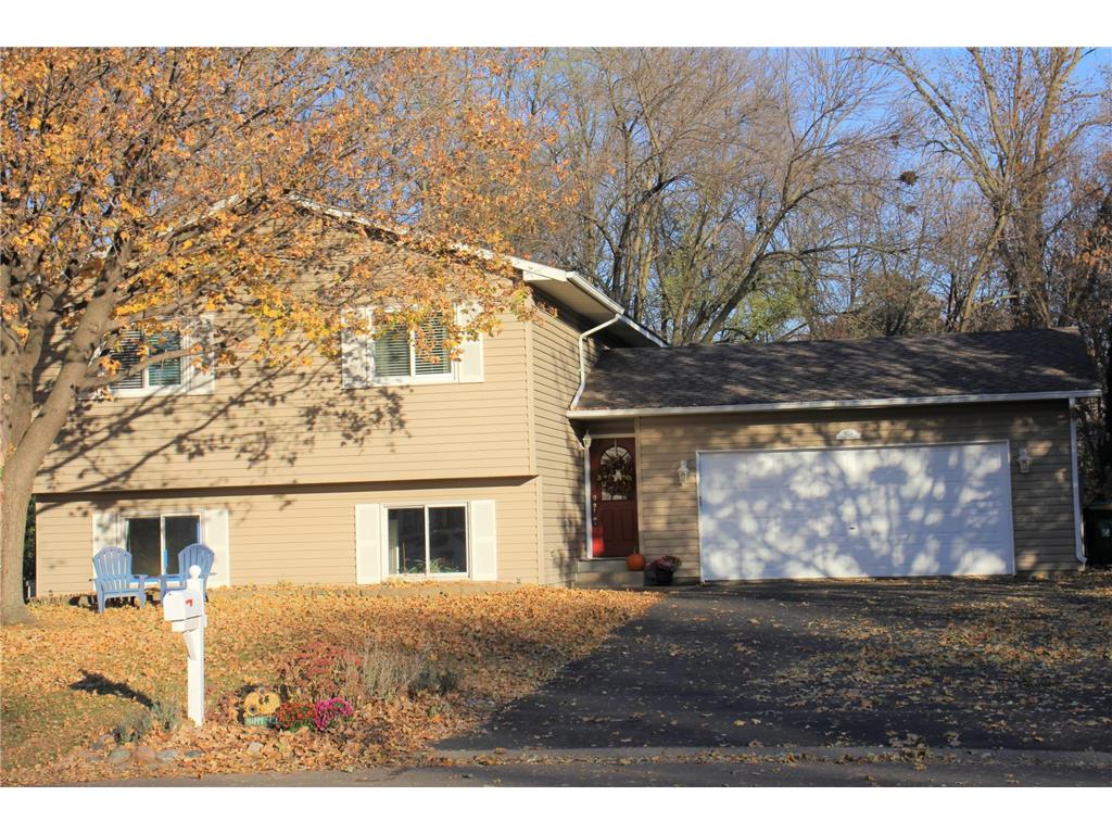 9124 James Avenue N Brooklyn Park MN 55444 6304848 image1