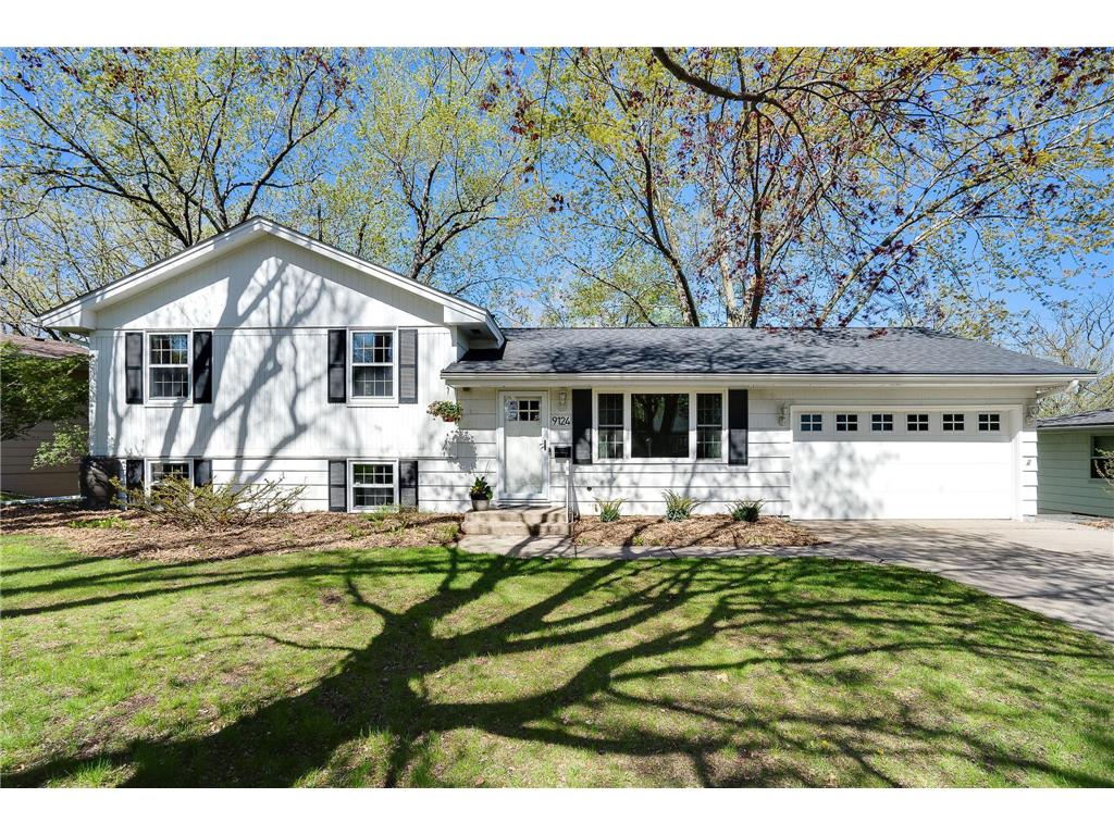 9124 Kell Avenue S Bloomington MN 55437 6531684 image1