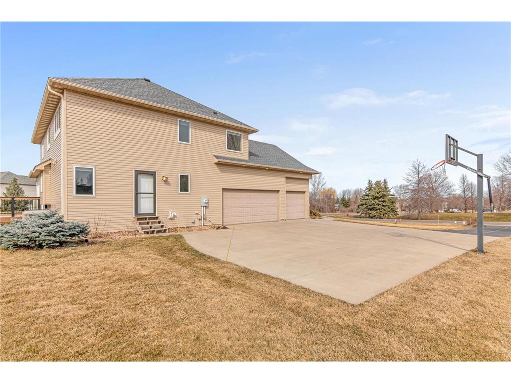 9125 16th Street N, Lake Elmo, MN, 55042 MLS 6486889 Edina Realty